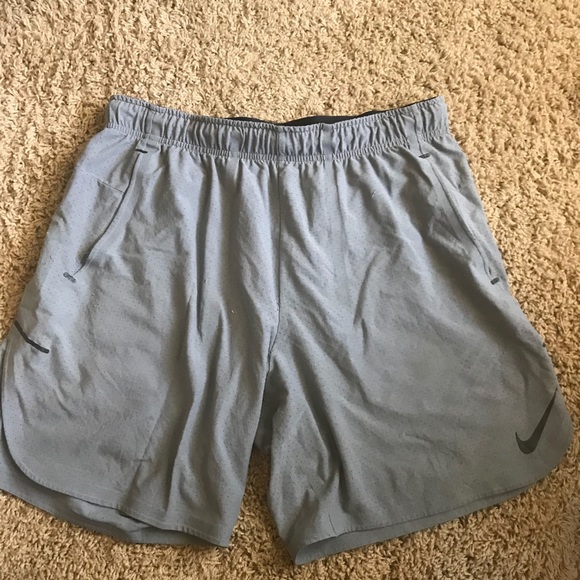nike flex repel training shorts